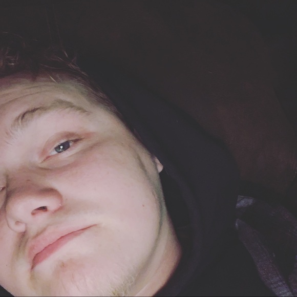 Meet your Posher, Joey - Picture 1 of 1